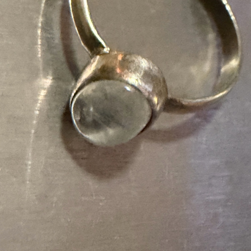 Antique/vintage  Sterling Silver Moonstone Cocktail Ring - Blue-White Stone